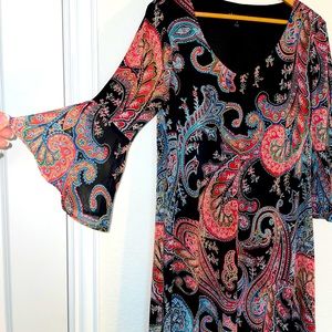 Women’s Dress Bell Sleeve Black Red V Neck 6